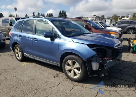 2015 Subaru Forester 2.5I Premium z USA, uszkodzony, nr VIN JF2SJADCXFH584659